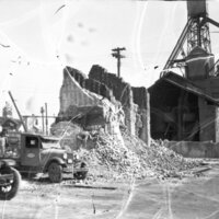 BS1696-Illinois_Power_Gas_Plant_C1930_.jpg