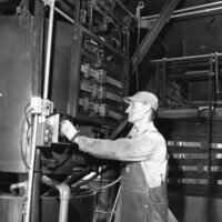 BS2066-Central_Controls_C1970_0005.jpg