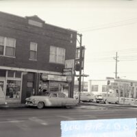 BS1105-Ernst Donuts - E Eldorado St..jpg